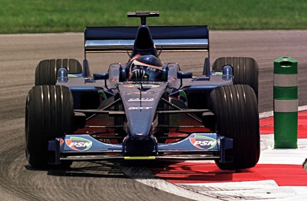 От американского пузыря до итальянской шутки. Команды &laquo;Формулы-1&raquo;, у которых не получилось доехать даже до старта