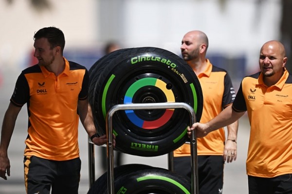 &laquo;Мерседес&raquo; больше не фаворит? Какими получились новые машины &laquo;Формулы-1&raquo; и от кого стоит ждать сюрпризов