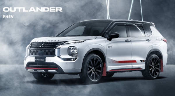 Mitsubishi Ralliart: всё ещё только декор, зато линейку пополнил паркетник ASX Mitsubishi Ralliart: всё ещё только декор, зато линейку пополнил паркетник ASX