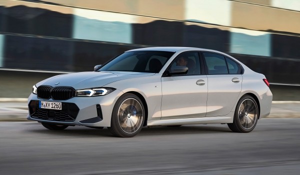 BMW третьей серии: рестайлинг и новый салон BMW третьей серии: рестайлинг и новый салон