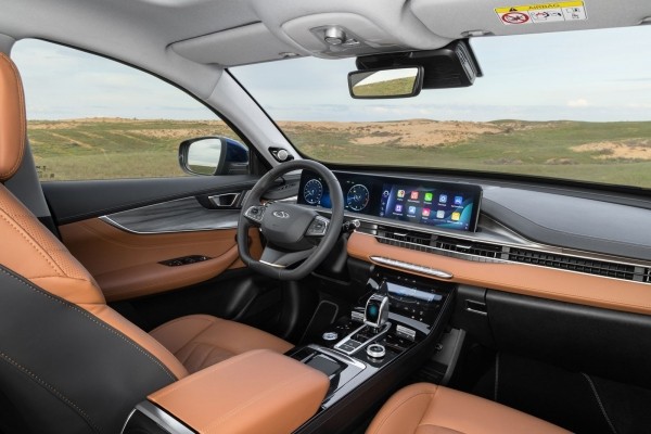 Полный привод, самый мощный мотор и силы в запасе: первый тест Chery Tiggo 8 PRO MAX Полный привод, самый мощный мотор и силы в запасе: первый тест Chery Tiggo 8 PRO MAX