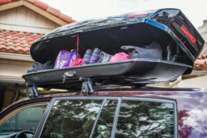 Зачем нужен автобокс: обзор преимуществ дополнительного багажника