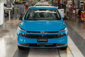 Новый седан Nissan Versa впервые показан официально