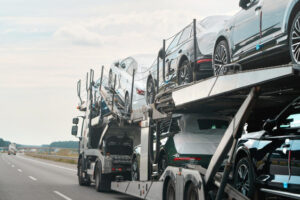 Минпромторг разъяснил новые условия оплаты утильсбора для машин из ЕАЭС