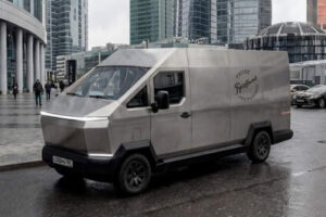 Возрожденная марка «Руссо-Балт» снизит цену на свой фургон