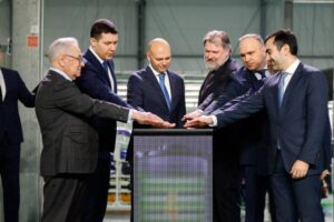 АВТОТОР запускает первую очередь кластера электромобилей