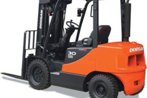 Электропогрузчик Doosan