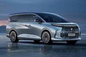 BAIC анонсировал гибридный минивэн Arcfox Wendao V9