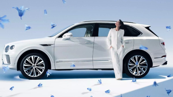 Кроссовер Bentley Bentayga стал &laquo;подружкой&raquo; невесты