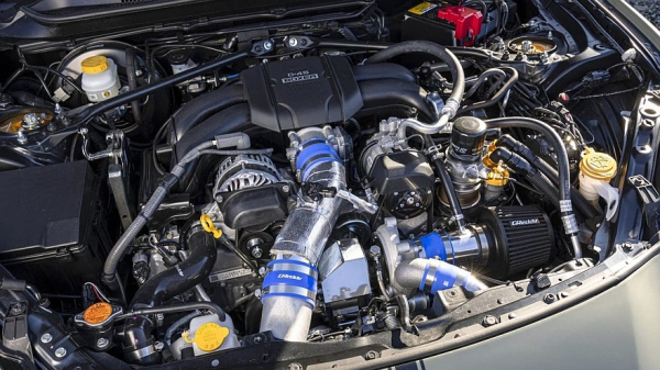 Kuhl Outroad Toyota GR86: бюджетное, но эффектное кросс-купе с турбонаддувом Kuhl Outroad Toyota GR86: бюджетное, но эффектное кросс-купе с турбонаддувом