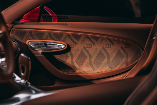 Bugatti F.K.P. Hommage — автомобиль, посвящённый юбилею выхода Bugatti Veyron: характеристики, фото, история создания Bugatti F.K.P. Hommage — автомобиль, посвящённый юбилею выхода Bugatti Veyron: характеристики, фото, история создания