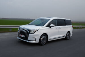 Брат из Китая приехал: тест-драйв JAC RF8