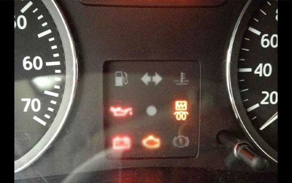 Как правильно заводить машину с автоматической коробкой передач и что делать если сел аккумулятор