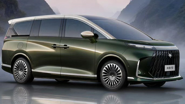 BAIC анонсировал гибридный минивэн Arcfox Wendao V9