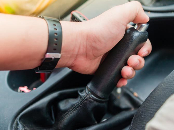 Как самостоятельно пересесть с автоматической коробки на механику Как самостоятельно пересесть с автоматической коробки на механику