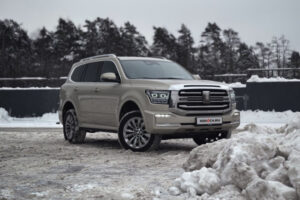 Танк на батарейках: тест-драйв Tank 500 Hi-Charge