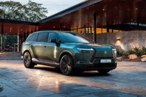 Lexus представил большой кроссовер TZ. Главные факты о новинке