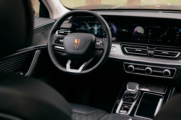 Семь причин купить Hongqi HS5