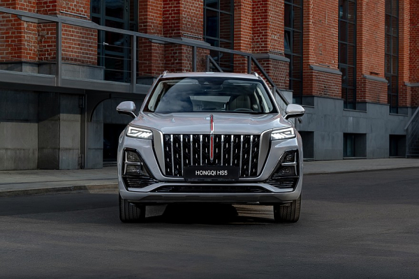 Семь причин купить Hongqi HS5