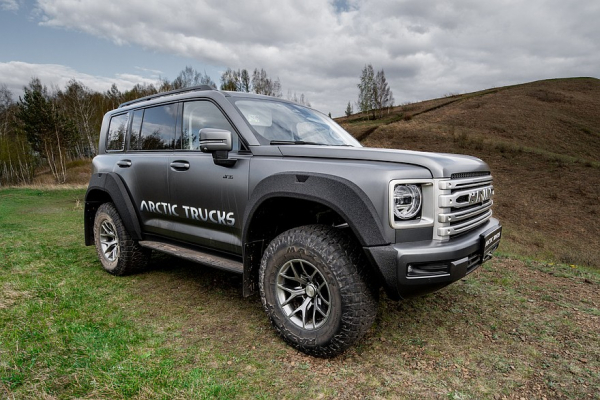 Внедорожник Haval H9 получил в России суровую версию AT35 от Arctic Trucks