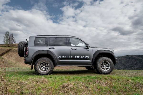 Внедорожник Haval H9 получил в России суровую версию AT35 от Arctic Trucks