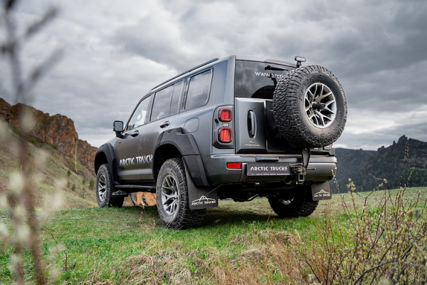 Внедорожник Haval H9 получил в России суровую версию AT35 от Arctic Trucks
