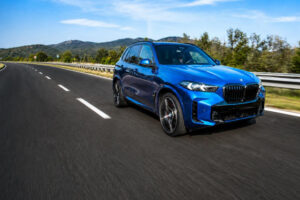 «Партизанский экспорт»: BMW стали возить в Россию под шильдиками Changan