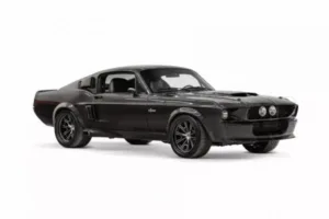 59-летний Ford Mustang получил карбоновый кузов и мотор на 900 сил