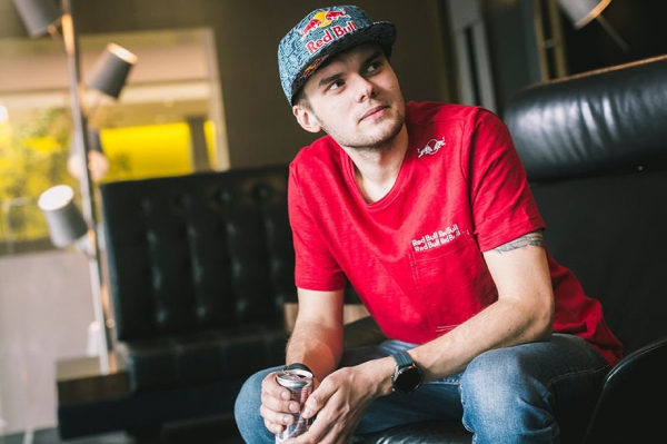 Интервью с российским гонщиком чемпионата мира по ралли WRC Николаем Грязиным &mdash; о победе в Японии, Lancia и планах