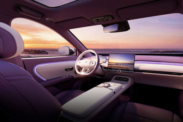 Changan представил электрифицированный кроссовер Qiyuan Q06 Changan представил электрифицированный кроссовер Qiyuan Q06