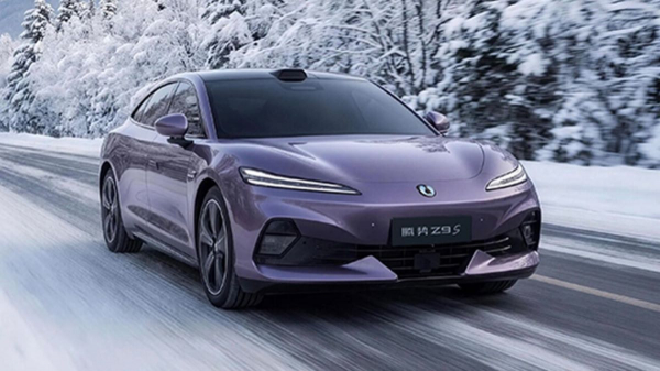Электрический седан Denza Z9S полностью рассекречен