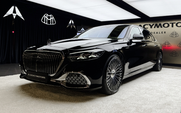 Дворецкий в придачу к машине. Первое знакомство с новым Maybach S-Class
Дворецкий в придачу к машине. Первое знакомство с новым Maybach S-Class