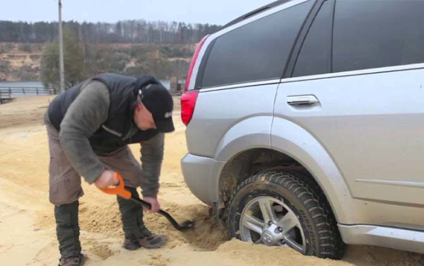 Как можно и как нельзя буксовать на коробке автомат