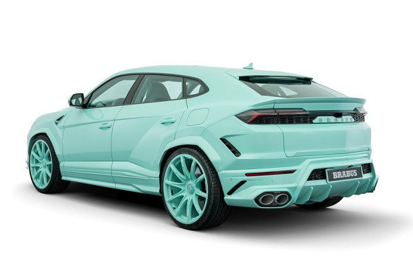 Brabus 900 на базе Lamborghini Urus SE: провокационный мятный и традиционный чёрный