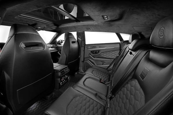 Brabus 900 на базе Lamborghini Urus SE: провокационный мятный и традиционный чёрный