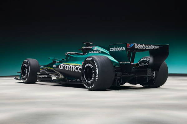 Презентация команды Формулы-1 Астон Мартин перед сезоном-2026 &mdash; новая ливрея, фотографии, онлайн-трансляция, цитаты