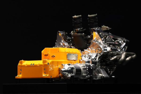 Почему Астон Мартин так плохо выступает на зимних тестах Формулы-1: мотор Хонды, коробка передач, настройки, ненадёжность болида Почему Астон Мартин так плохо выступает на зимних тестах Формулы-1: мотор Хонды, коробка передач, настройки, ненадёжность болида