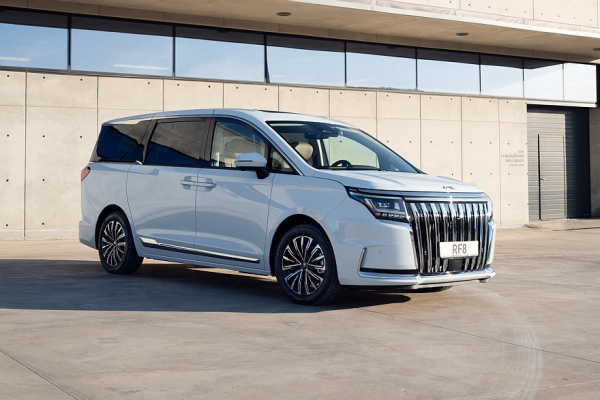 Брат из Китая приехал: тест-драйв JAC RF8 Брат из Китая приехал: тест-драйв JAC RF8