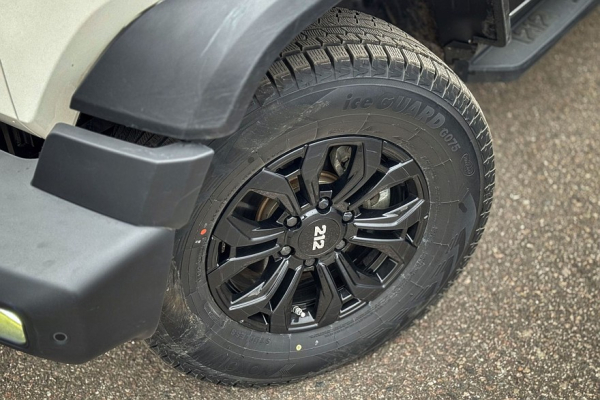 Честный вездеход без глянца и с 60-летней биографией: тест-драйв BAW 212