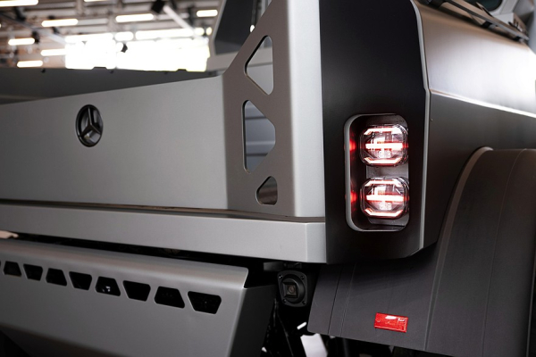 Unimog, который смог стать роскошным: спецверсия к 80-летию легендарного грузовика Unimog, который смог стать роскошным: спецверсия к 80-летию легендарного грузовика