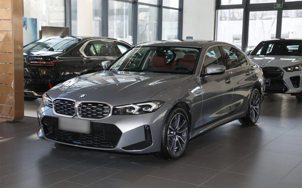 BMW запретила поставки машин из Китая в Россию. Риски и последствия
BMW запретила поставки машин из Китая в Россию. Риски и последствия