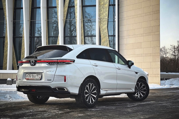 Старомодный самурай в мире китайских выскочек: тест-драйв Honda UR-V
